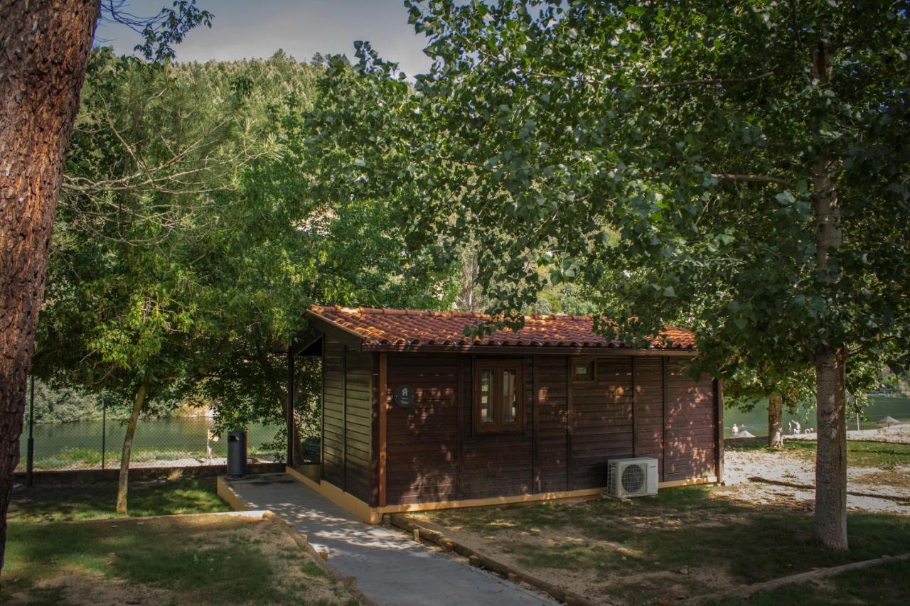 Xisto Camping Janeiro de Baixo Εξωτερικό φωτογραφία