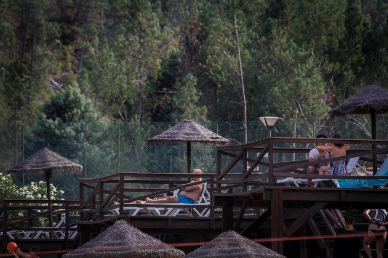 Xisto Camping Janeiro de Baixo Εξωτερικό φωτογραφία